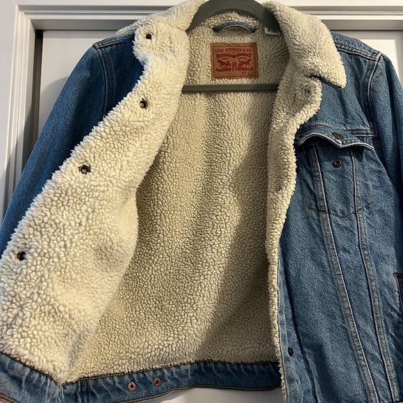 Levi’s Denim Sherpa Jacket - Picture 3 of 4